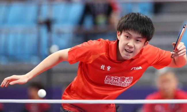 虽然艾特 虽然艾特