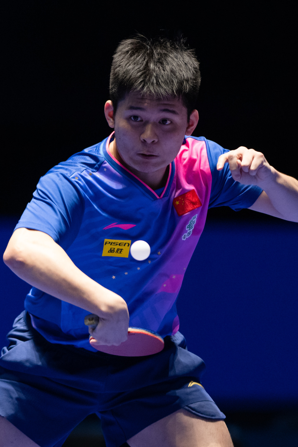 平表现在于 平表现在于